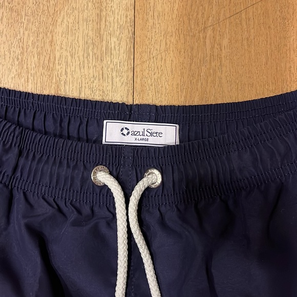 Mens resort trunks - Picture 2 of 4